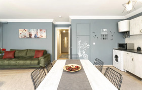 Sirena's Suites