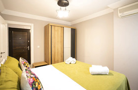 Sirena's Suites