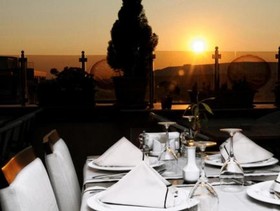 Edition Old City Boutique Hotel