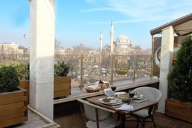 Edition Old City Boutique Hotel