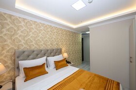 Skystar Deluxe Hotel