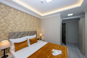 Skystar Deluxe Hotel