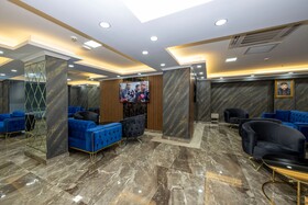 Skystar Deluxe Hotel