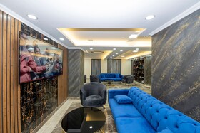 Skystar Deluxe Hotel