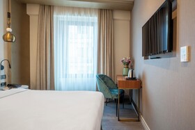 Smart & Simple Hotel