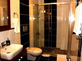 Spinel Hotel