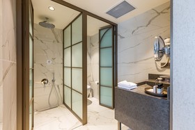 Stayso The House Hotel