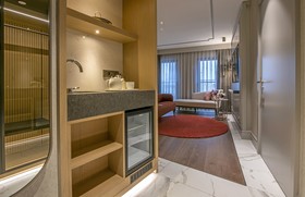 Stayso The House Hotel