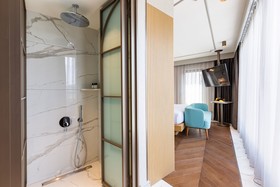 Stayso The House Hotel