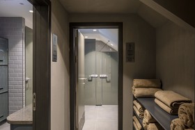 Stayso The House Hotel