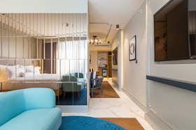 Stayso The House Hotel