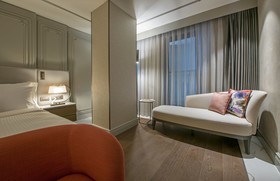 Stayso The House Hotel