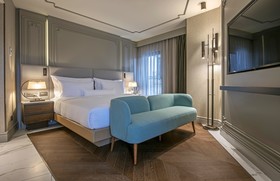 Stayso The House Hotel