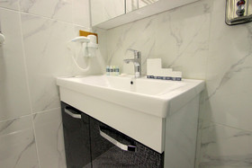 Avrasya Queen Hotel
