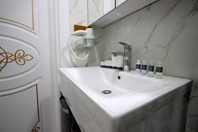 Avrasya Queen Hotel