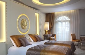 Sura Design Hotel & Suites