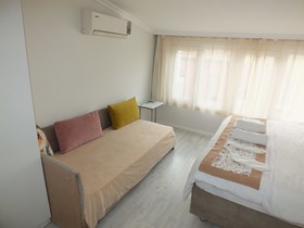 Taksim 9 Suites