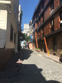 Taksim Corner Suite