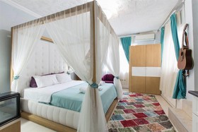 Taksim Green House Hostel