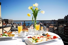 Taksim Metropark Hotel