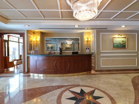 Taksim Metropark Hotel