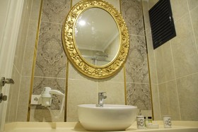 Taksim Peri Suite Hotel