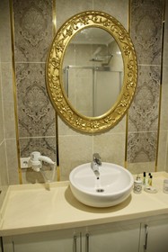 Taksim Peri Suite Hotel