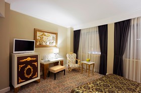Taksim Square Hotel