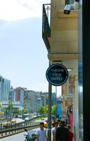 Taksim Landhouse Hotel