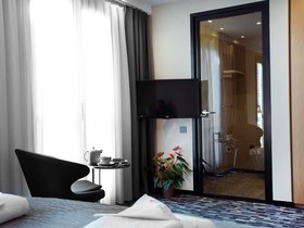 Tan Hotel - Special Category