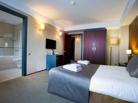 Tan Hotel - Special Category