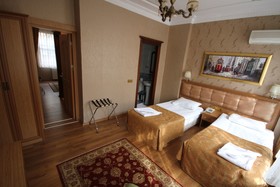 Tashkonak Hotel