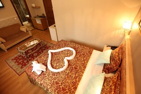 Tashkonak Hotel