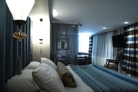 Tashkonak Hotel