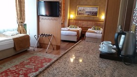 Tashkonak Hotel