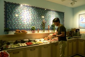 Tashkonak Hotel