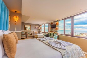 Tashkonak Studio Suites