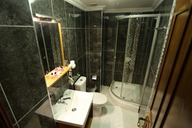 Tashkonak Studio Suites