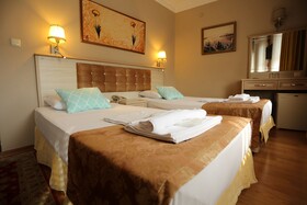 Tashkonak Studio Suites
