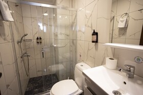 Tashkonak Studio Suites
