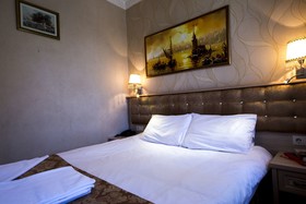Tashkonak Studio Suites
