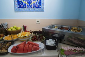 Tashkonak Studio Suites