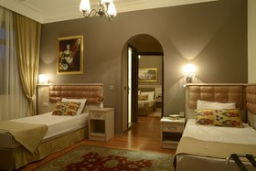 Tashkonak Studio Suites