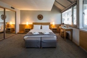Taxim Suites