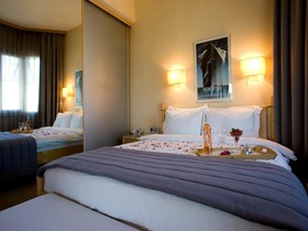 Taxim Suites