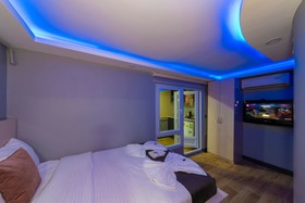 Taxim Trend Suites