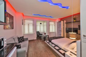 Taxim Trend Suites