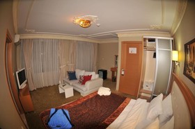 Taya Hatun Hotel