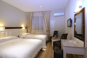 The City Port Hotel