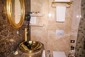 The Hera Platinum Hotel
